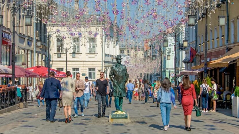 С начала лета раздел "Маршруты" на портале и в мобильном приложении "Узнай Москву" просмотрели более 60 тысяч раз