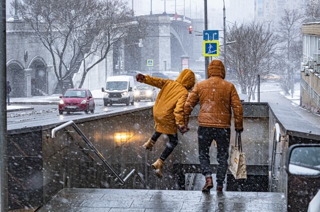 Первый снег может выпасть в Москве 19 октября, однако снежный покров не сформируется