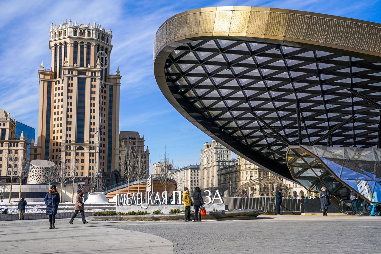 Москва павелецкая. Павелецкий район. Павелецкая площадь фото 2022. Площадь Павелецкого вокзала сейчас фото 2022. Павелецкая 2022 фото вид.