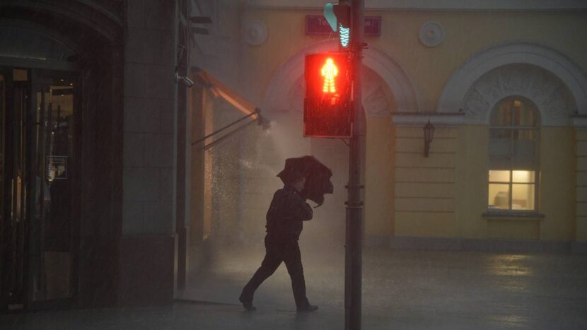 В столице 3 октября прогнозируют усиление дождей и падение атмосферного давления