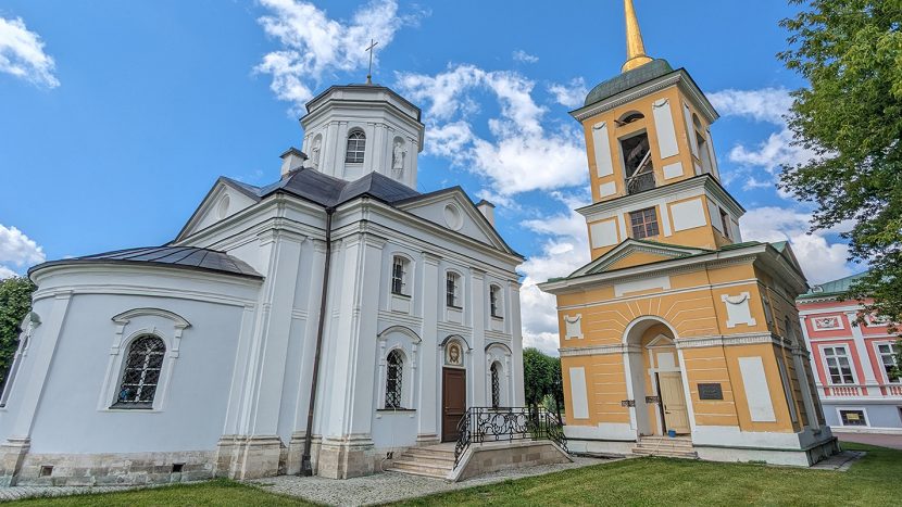 В Москве отреставрируют еще 10 храмов за счет городской субсидии