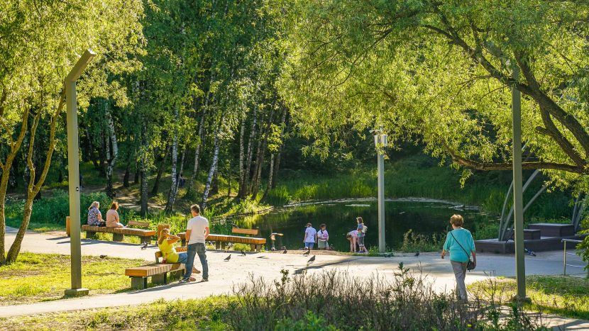 В Москве продолжается благоустройство зон отдыха у воды