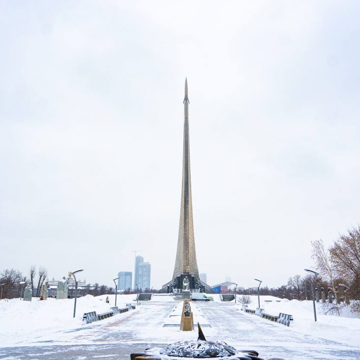 Реставрация легендарного монумента "Покорителям космоса" завершена