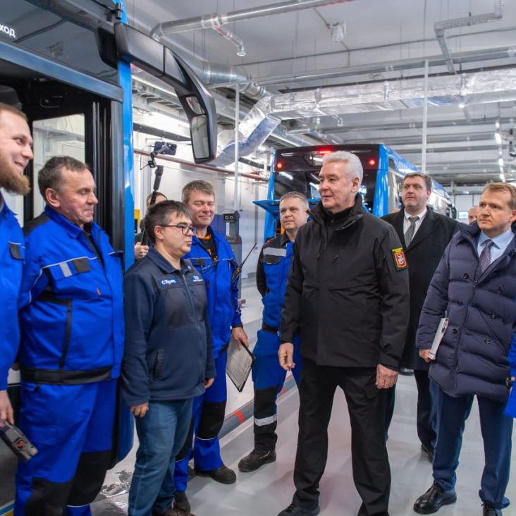 Собянин открыл новый электробусный парк в Новокосино
