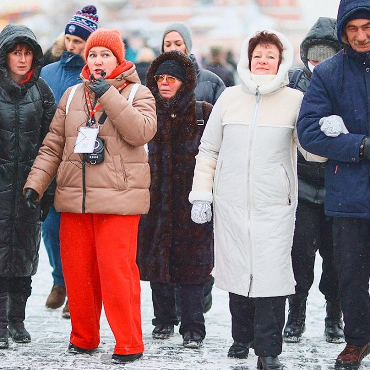 В Москве работает около трех тысяч экскурсоводов