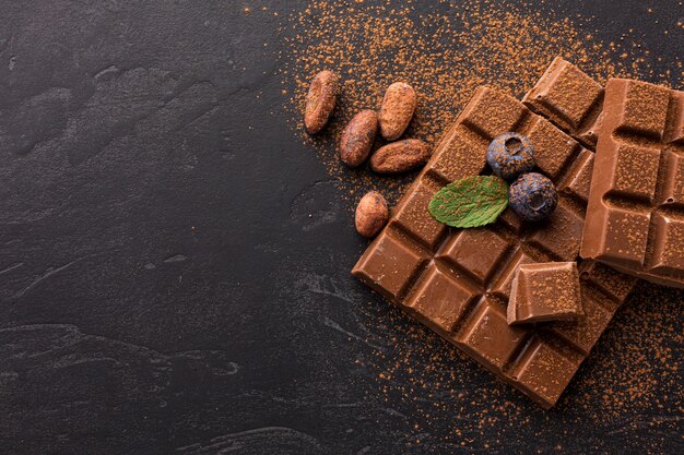 Шоколад в России подорожает почти на треть