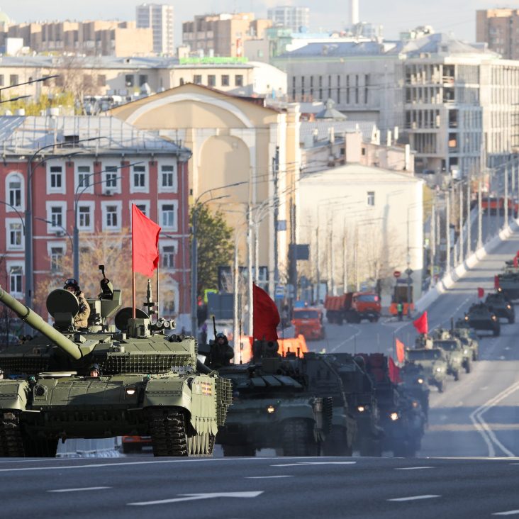 В Москве из-за репетиций парада к 9 мая перекроют несколько улиц