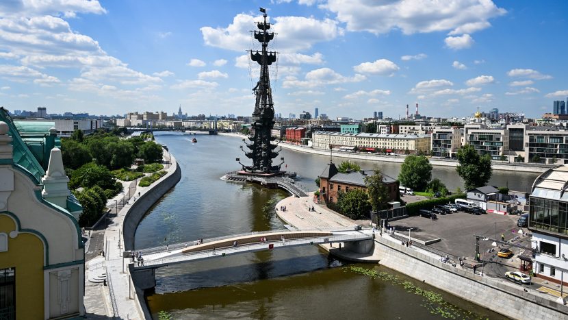 Вопрос очистки Москвы-реки подняли в столице