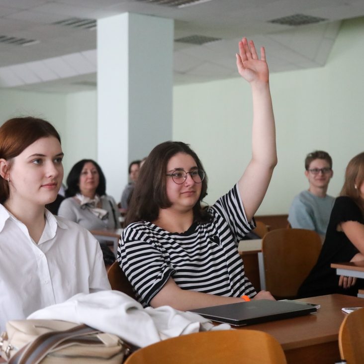 Набор в группы по подготовке к Всероссийской олимпиаде школьников открывается в Москве