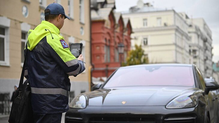 Автоинспекторы усилят патрулирование на пяти улицах Москвы