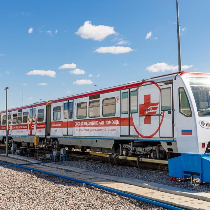 Поезд ко Дню работника скорой медицинской помощи появился в метро