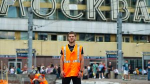 Более 500 студентов и школьников присоединились к трудовому проекту "Москвич"