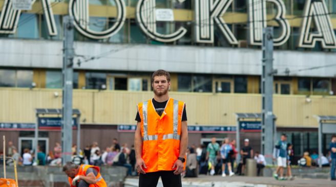 Более 500 студентов и школьников присоединились к трудовому проекту "Москвич"