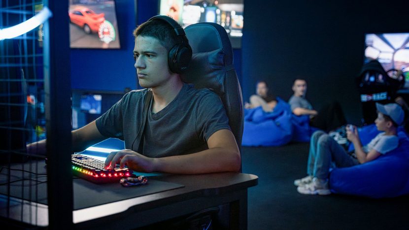 Турниры по Dota 2 и Counter-Strike 2: какую программу подготовили к Московской международной неделе видеоигр