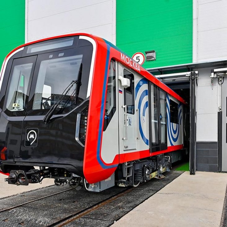 На "зеленой" ветке метро появится еще больше современных составов