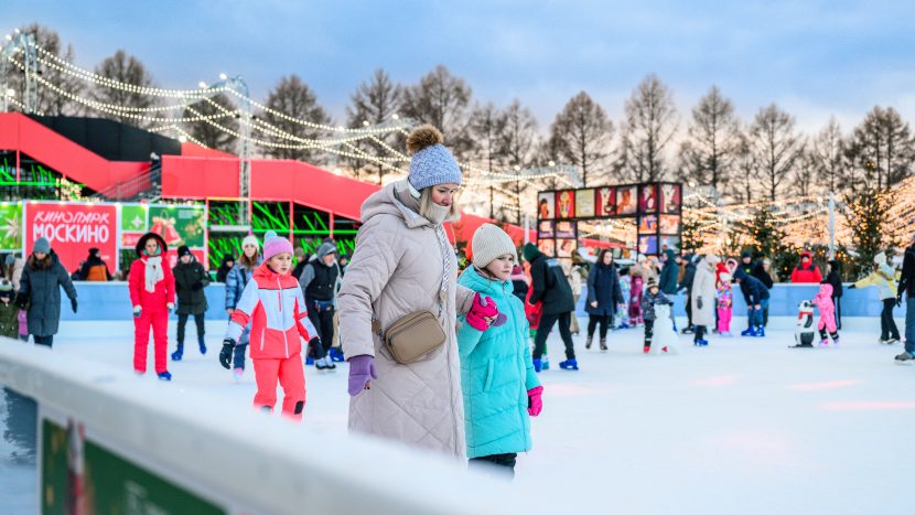 Самый кинематографичный каток этого сезона  откроется в кинопарке "Москино"