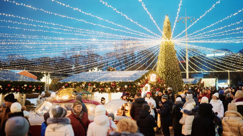 От новогодних сказок до научных опытов: что подготовили культурные площадки Москвы на каникулы