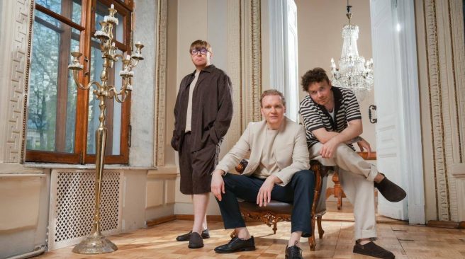 Полеты над сценой и исчезающий автомобиль: новогоднее шоу от братьев Сафроновых пройдет в Москве