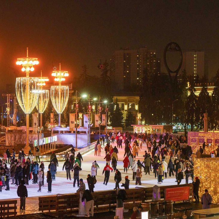 Благотворительный день пройдет на катке ВДНХ