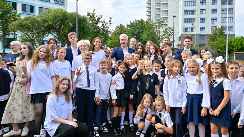 Школы, МФЦ и больницы: что обновят в столице в этом году