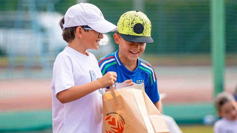Новый подход к семейному устройству детей-сирот внедрили в Москве