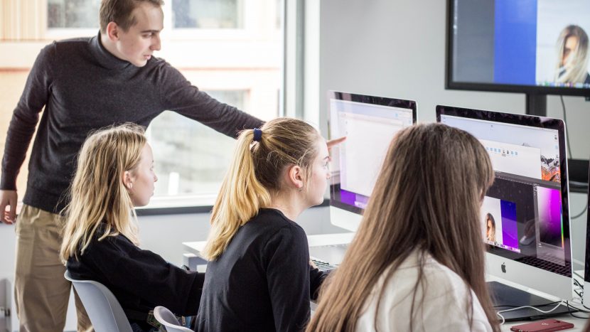 От аналитики до графического дизайна: "Техноград" на ВДНХ объявил набор на флагманские курсы