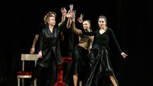 Малый театр представит премьеру "Проект инженера Гарина" по роману Толстого