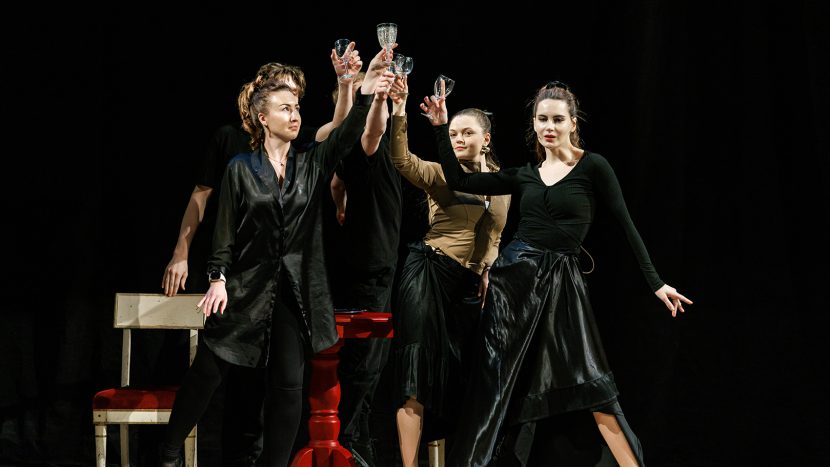 Малый театр представит премьеру "Проект инженера Гарина" по роману Толстого