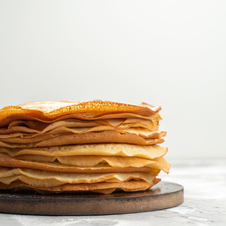 В Москве набор продуктов для блинов подорожал до 211 рублей