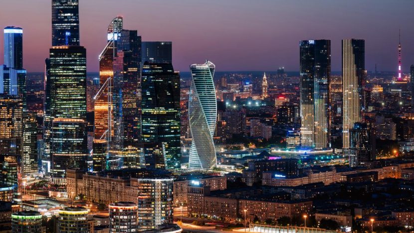 В Москве проживают более 104 тысяч Валентин и почти 6 тысяч Валентинов