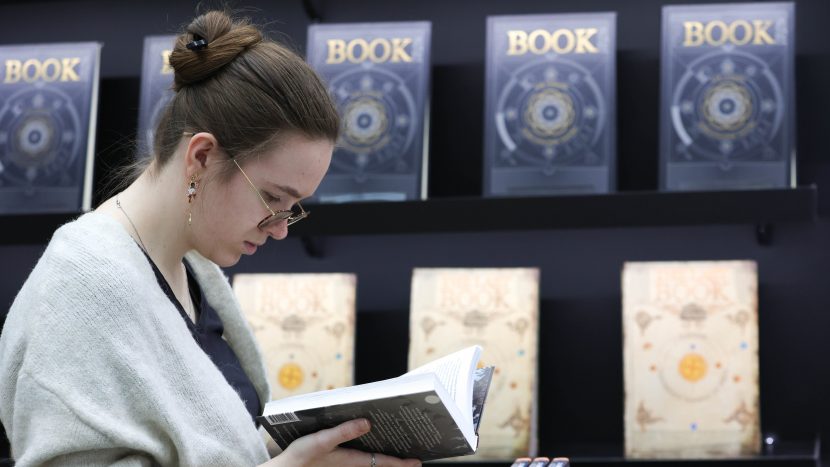 Онегина назвали главным "жителем" Патриарших прудов