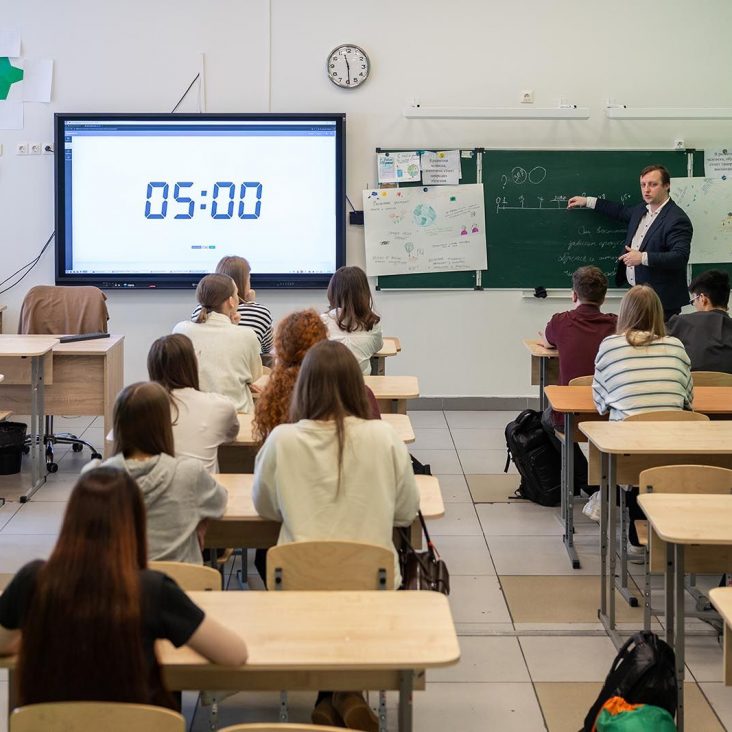 В предпрофессиональных классах начнут готовить психологов широкого профиля