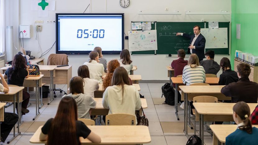 В предпрофессиональных классах начнут готовить психологов широкого профиля