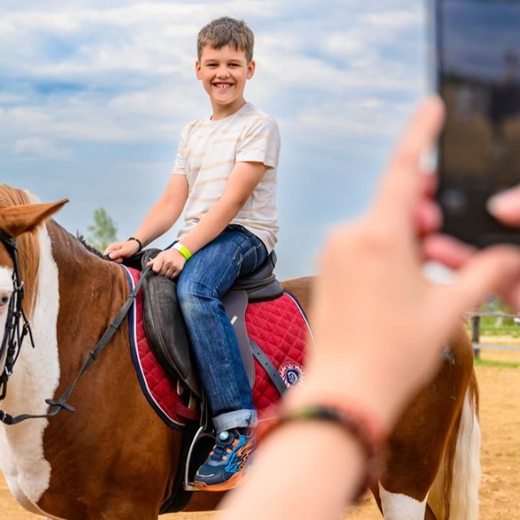 Весенний сезон конных прогулок начался в музее-заповеднике "Коломенское"
