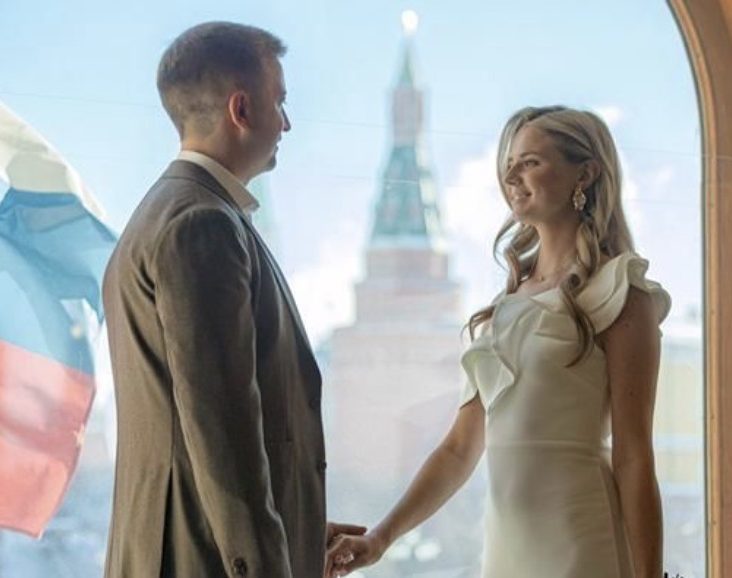 Треть столичных пар зарегистрировала брак в центрах "Мои документы"