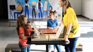 От культуры до профориентации: что предлагает Москва юным туристам из регионов России