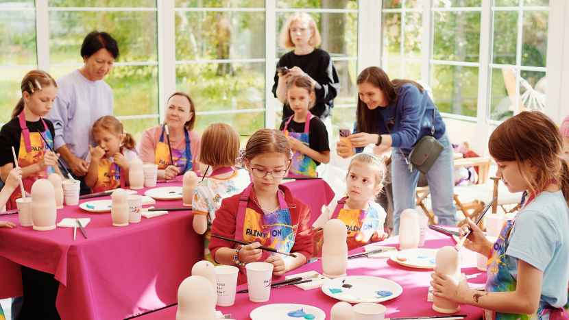 Парки в разных районах Москвы подготовили пасхальную программу