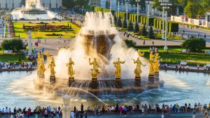 Пешие экскурсии и тренировки на свежем воздухе: чем заняться на ВДНХ в весенне-летнем сезоне