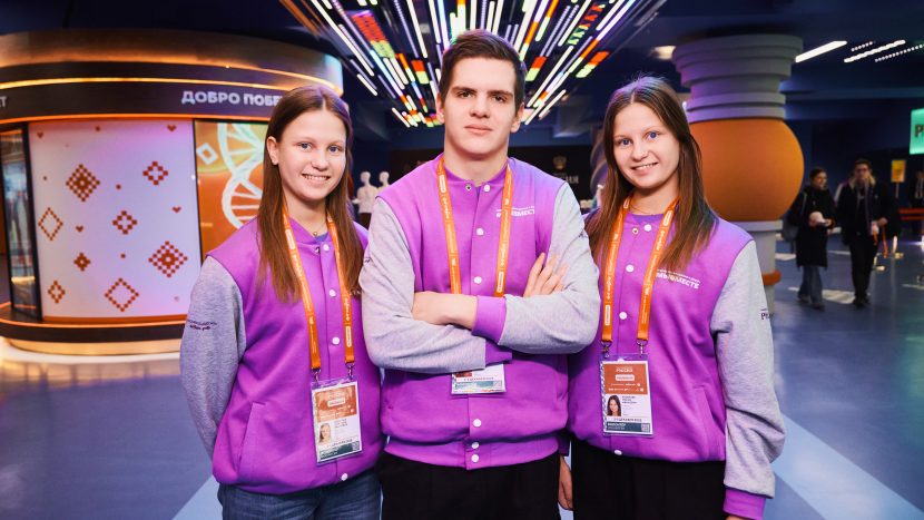 Волонтеры, НКО, предприниматели: в столице открыли прием заявок на региональный этап премии #Мывместе