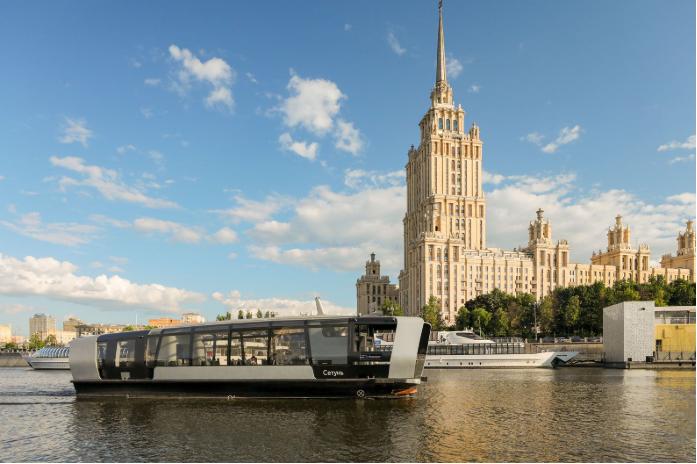 В Москве запустили четвёртый маршрут речного электротранспорта “Лужники — Киевский”