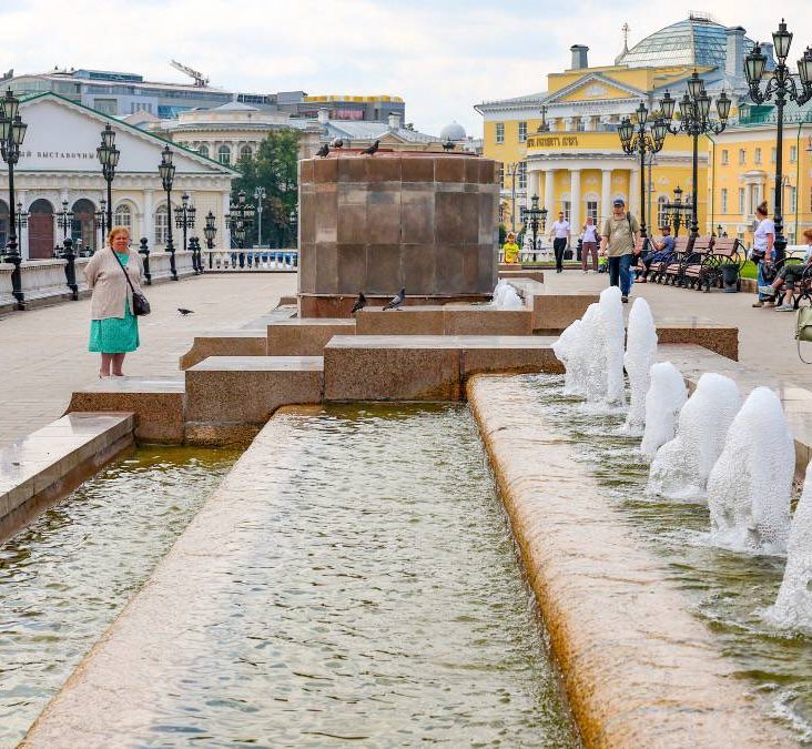Фонтан "Каскад" капитально отремонтировали в центре Москвы