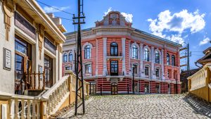 "Центр Москвы" и "Аэропорт" стали самыми востребованными локациями Кинопарка "Москино" летом