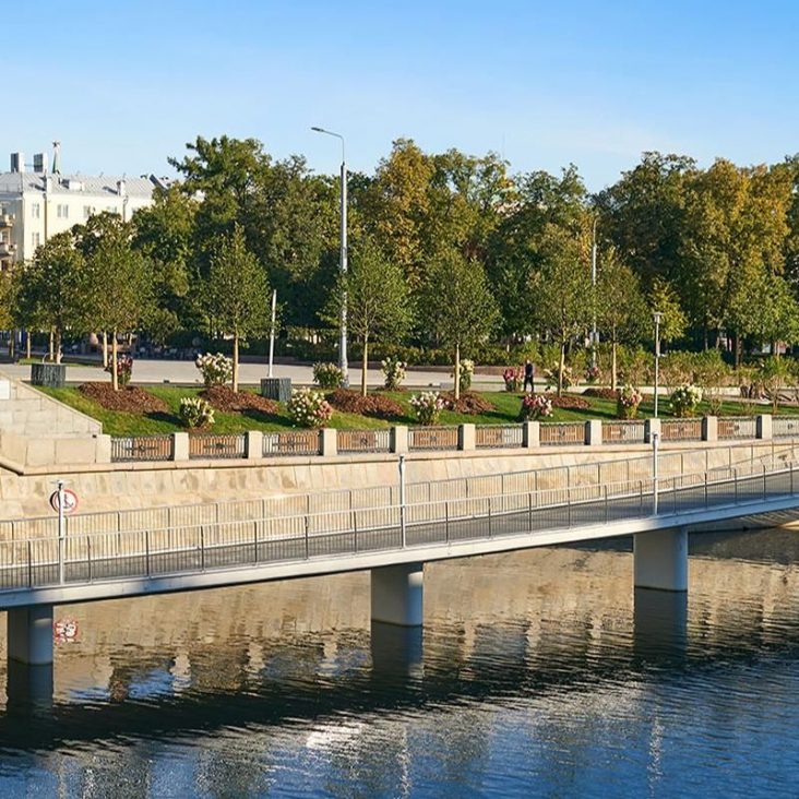 Москвичи выберут название для нового пешеходного моста через Водоотводный канал